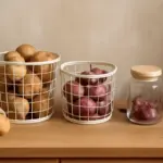 Qual è il modo corretto di conservare patate e cipolle per evitare sprechi? Il metodo efficace per ridurre i resti